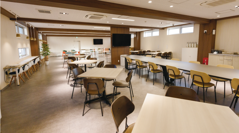 開放的な空間でコミュニケーションがとりやすいスペース